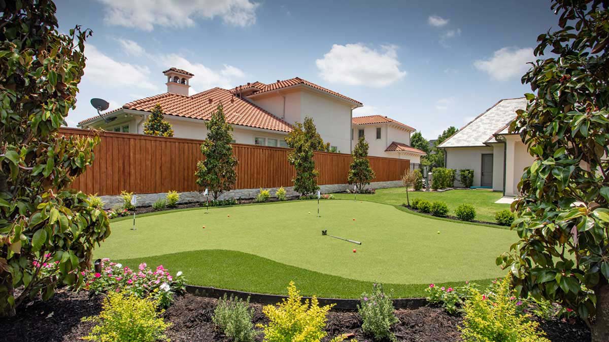 artificial turf company