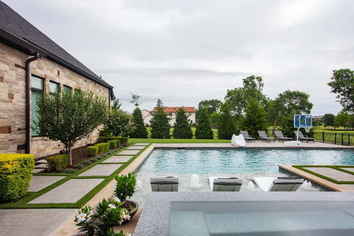 An installation of artificial turf and artificial grass in an backyard in Rollingwood