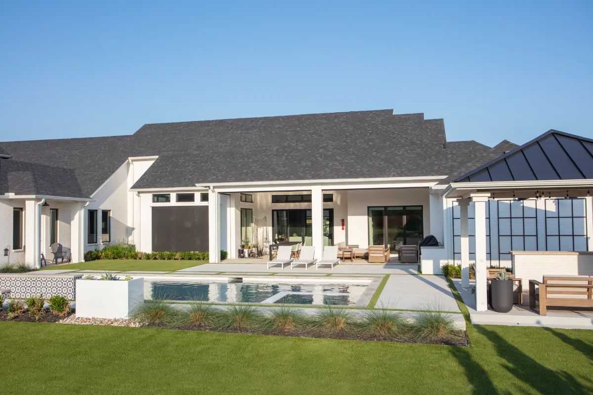 Artificial Turf Backyard in Barclays Downs An installation of artificial turf and artificial grass in an backyard in Barclays Down