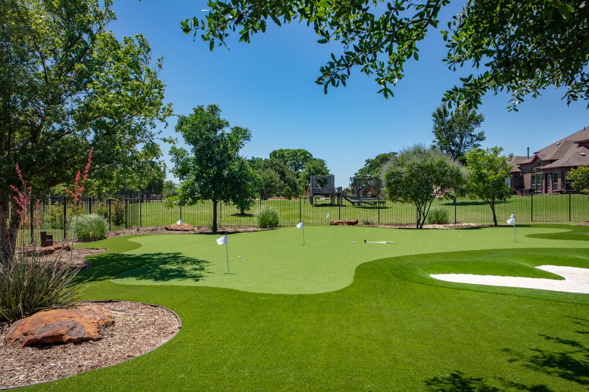 Backyard putting green in Charlotte